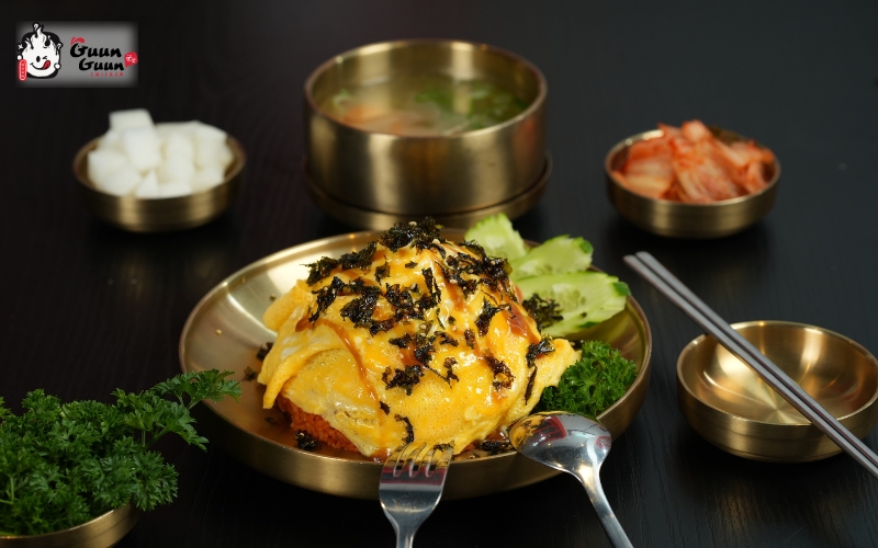 Lý do nên chọn combo đồ ăn Hàn Quốc tại Guunguun Chicken 2