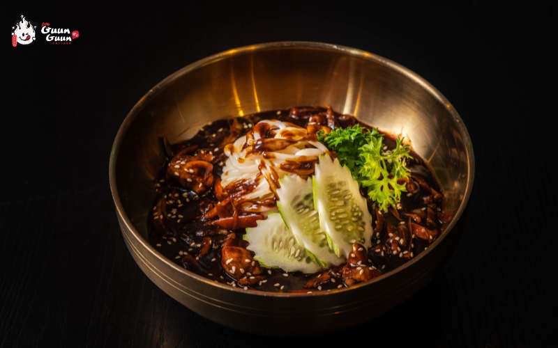 Mì tương đen Hàn Quốc chuẩn vị - Giá chỉ 129K tại Guunguun 3