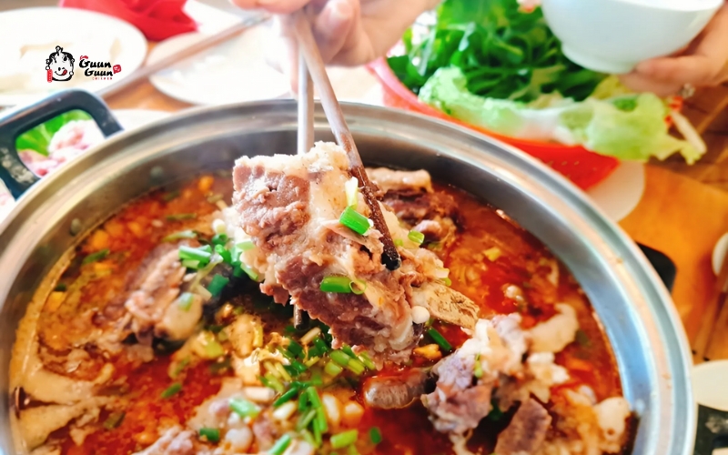 Lẩu sườn bò món ngon gắn kết gia đình Việt 1