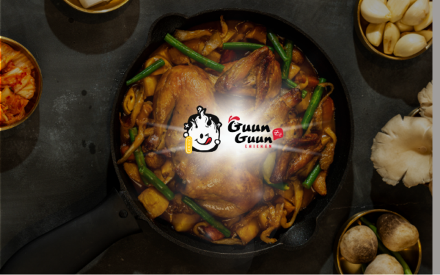Mùa đông thêm trọn vẹn với gà nướng củi Guunguun Chicken